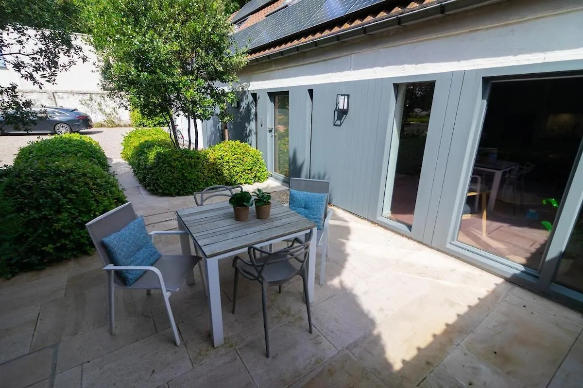 Luxurious Residence With Private Parking Brygge 0*,  Belgien