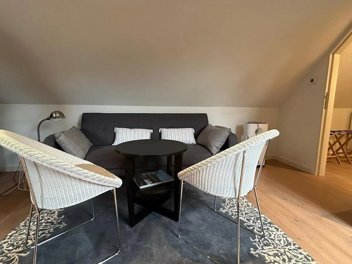 Luxurious Residence With Private Parking Brygge 0*,  Belgien