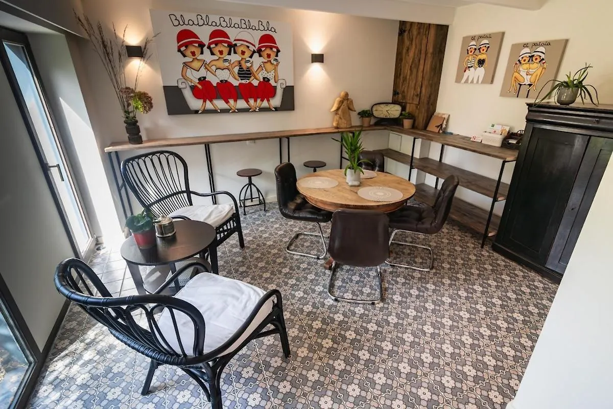 Luxurious Residence With Private Parking 布鲁日 0*,  比利时